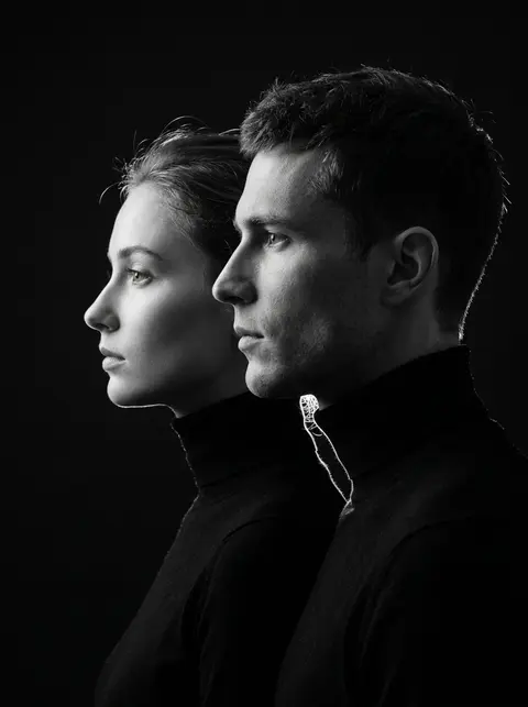An ultra-realistic fine art editorial portrait in stark monochrome, capturing a - AI生成图片 1
