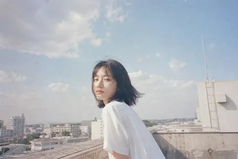 A wistful midsummer rooftop portrait rendered like a forgotten frame from vintag - AI生成图片 1