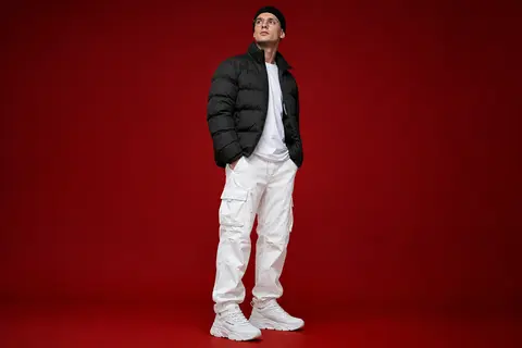 Ultra-realistic full-body studio fashion portrait of Kieran Vale, a sharp-featur - AI生成图片 4