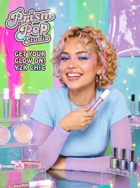 Cute Y2K-inspired beauty campaign for an affordable cosmetics label called Prism - AI生成图片 2