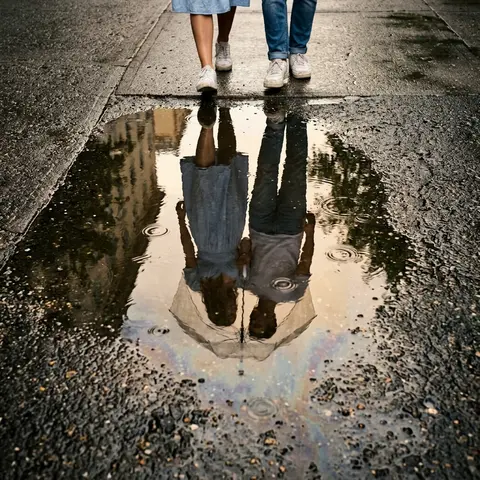 1. Vertical 9:16 cinematic photoreal scene, camera aimed almost entirely at a ra - AI生成图片 1