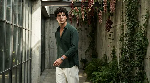 A hyper-realistic cinematic portrait of a fictional young man with a commanding, - AI生成图片 2
